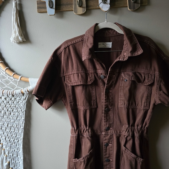 SOLD - Picture 3 of 8